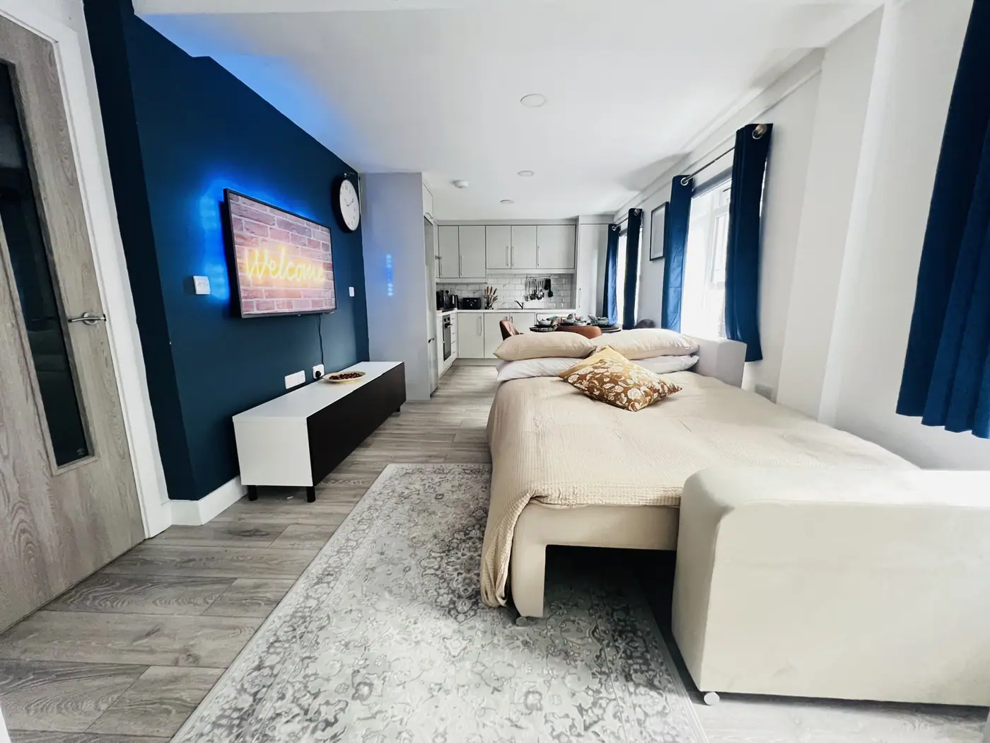 FT1 Brick Lane Apartment — second bedroom