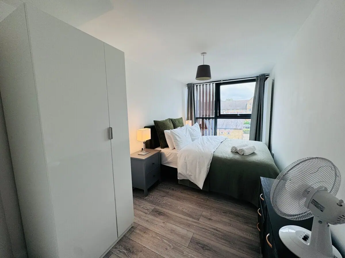 FT5 Brick Lane Apartments — interior view