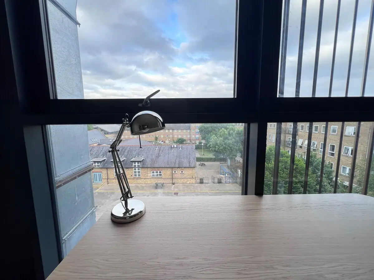 FT8 Brick Lane Apartments — outside space