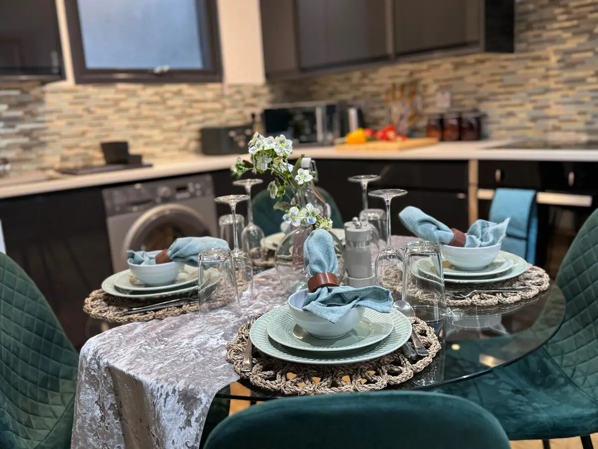 The Edge FT4 — bedroom
