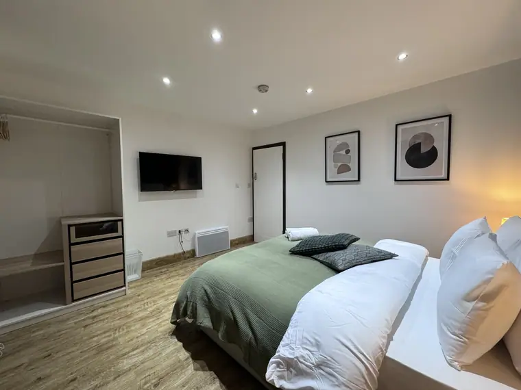 Superior Double Room at The Edge FT6