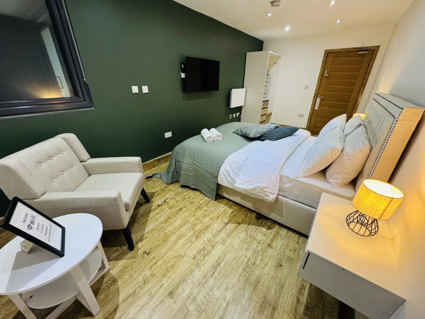 The Edge FT7 — two-room apartment in Edgware Road, London W2
